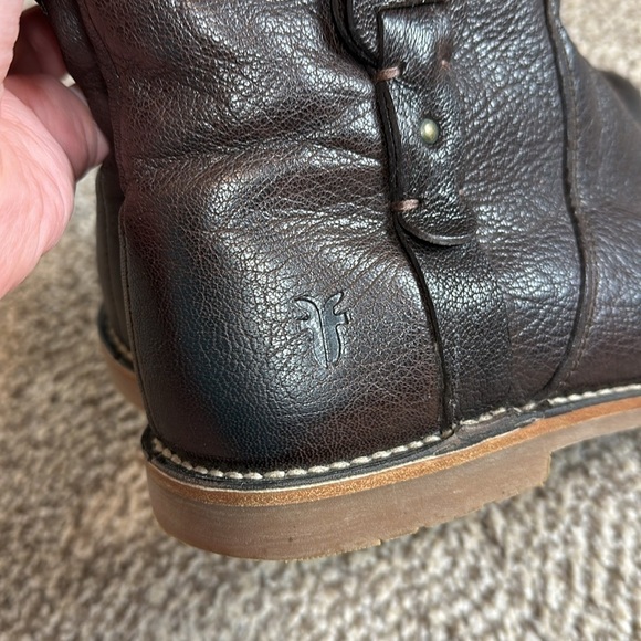 FRYE | FRYE Paige Loop Lug Boots Fur Lined - Picture 4 of 9